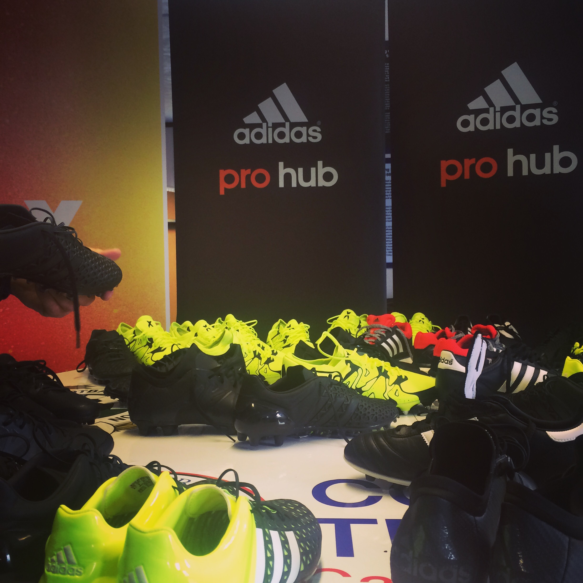 Adidas ProHub – corefootballcoaching